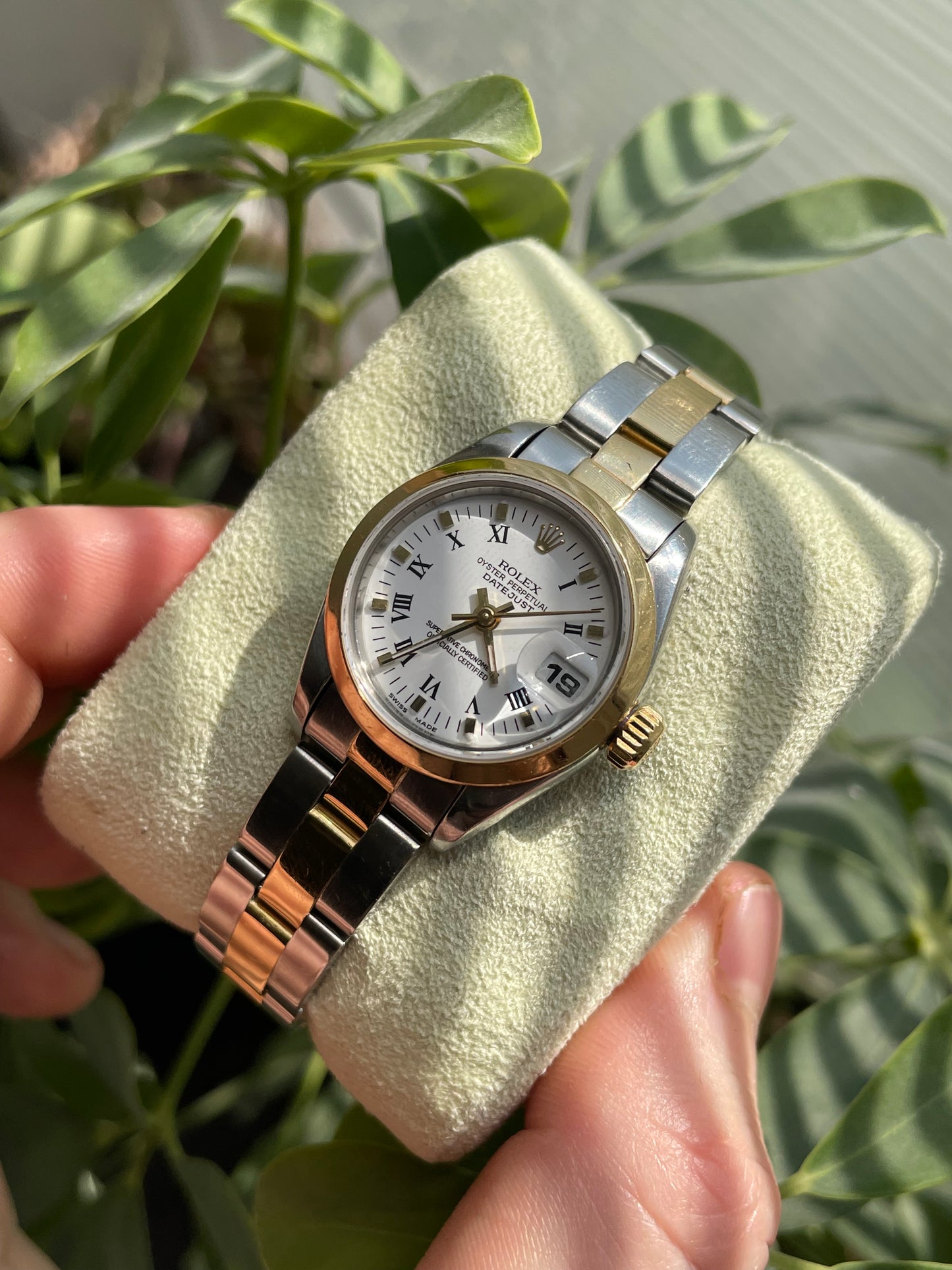 Rolex Ladies Datejust 26mm Ref.69163 Steel and 18k Gold