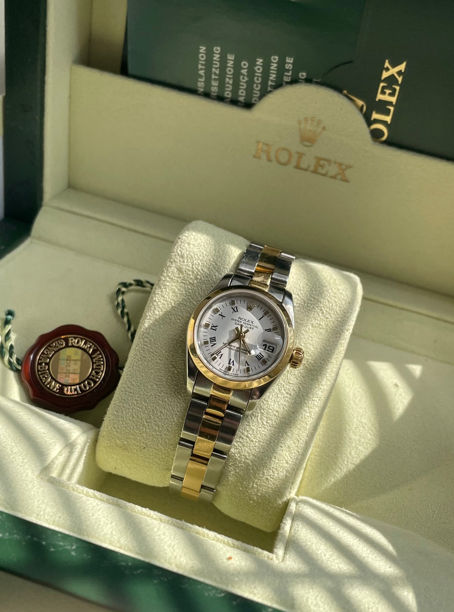 Rolex Ladies Datejust 26mm Ref.69163 Steel and 18k Gold
