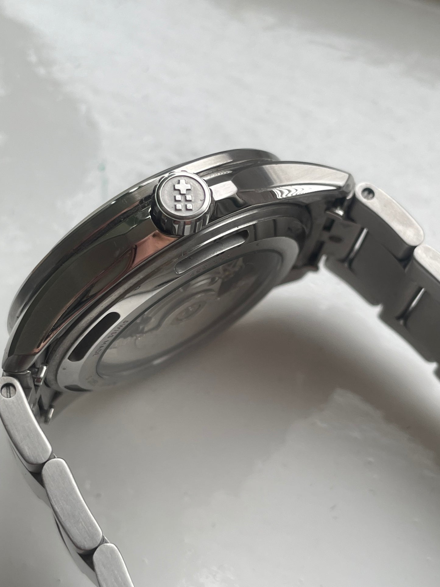 Christopher Ward C63 Sealander 39mm