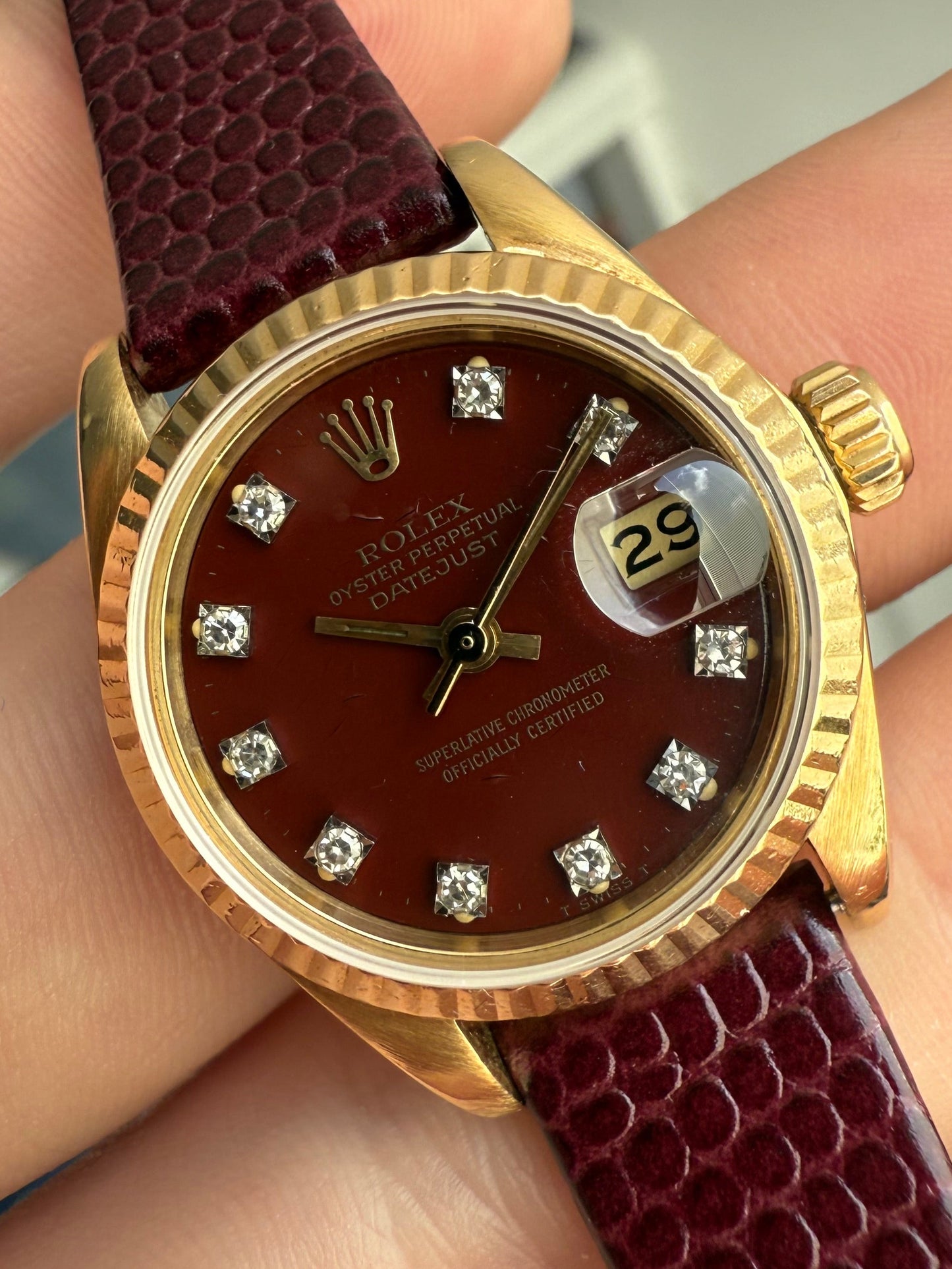 Rolex Lady Datejust 26mm 18k Gold Red Oxblood STELLA Diamond ref.6917