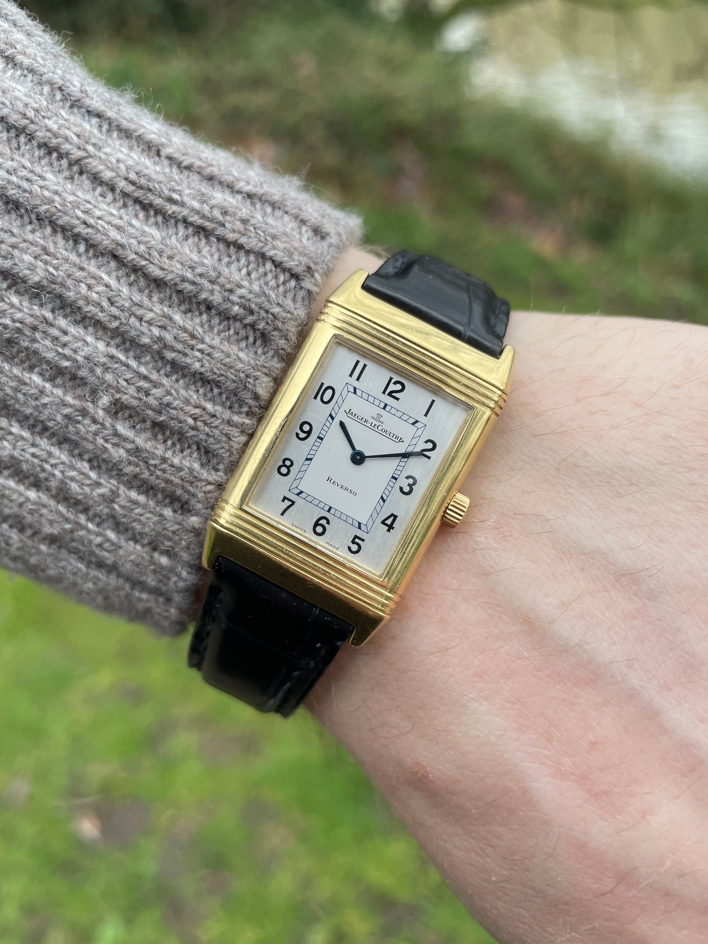 Jaeger-LeCoultre Reverso 18k Yellow Gold